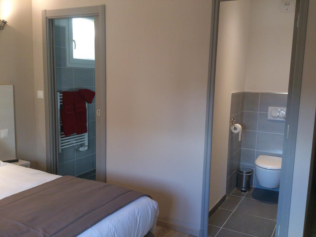 Hotel Les Petits Oreillers Saint-Martin-dʼArdèche Rom bilde